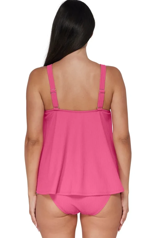 Sunsets Pacifica Dragon Fruit Sadie Tankini Top< Plus Size | Wire-Free