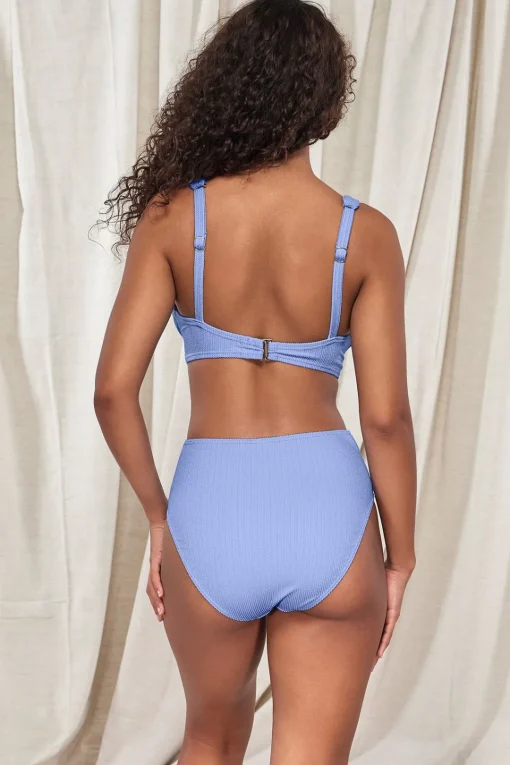 Sunsets Pacifica Hydrangea Mirabella Top< Wire-Free | Bra-Sized