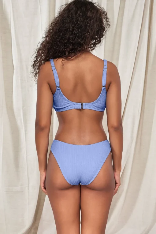 Sunsets Pacifica Hydrangea Oceana Top< Plus Size | Wire-Free