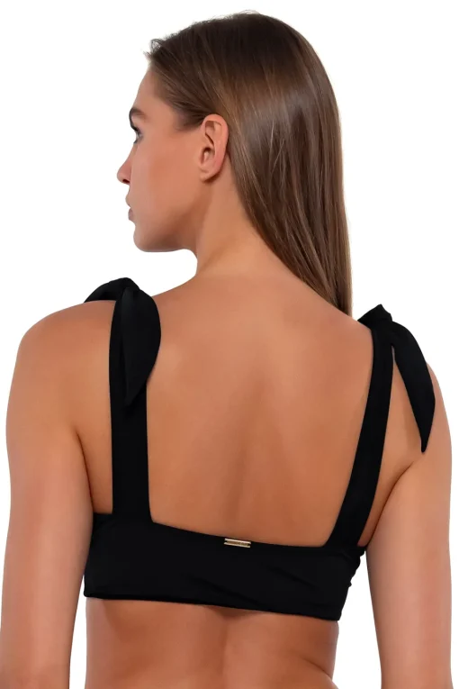 Sunsets Black Lily Top< Bikini Tops