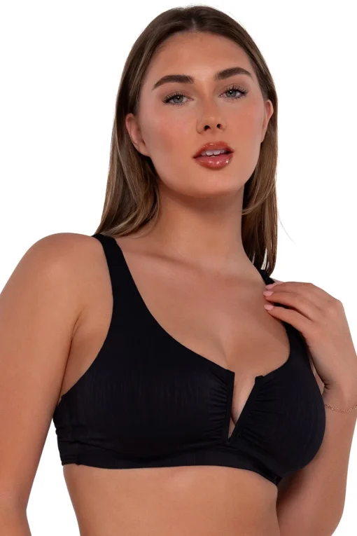 Sunsets Black Seagrass Texture Vienna V-Wire Top< Plus Size | Underwire