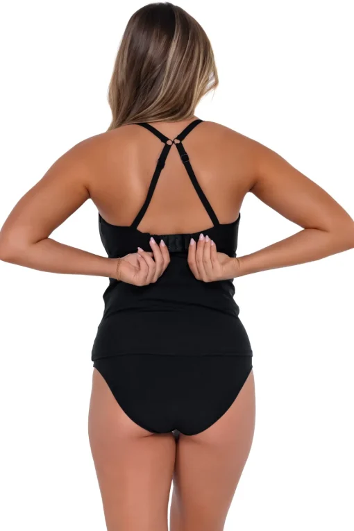 Sunsets Black Zuri V-Wire Tankini Top< Plus Size | Underwire
