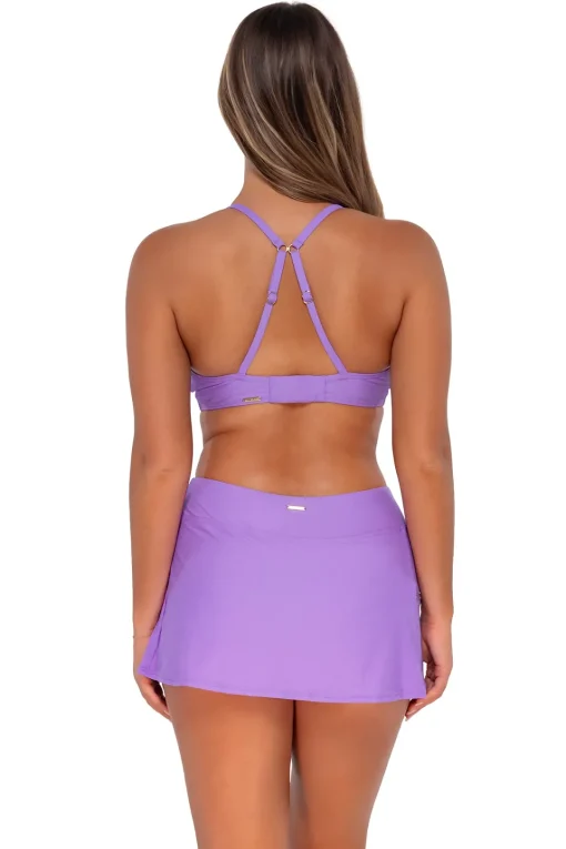 Sunsets Passion Flower Sporty Swim Skirt< Swim Skirts