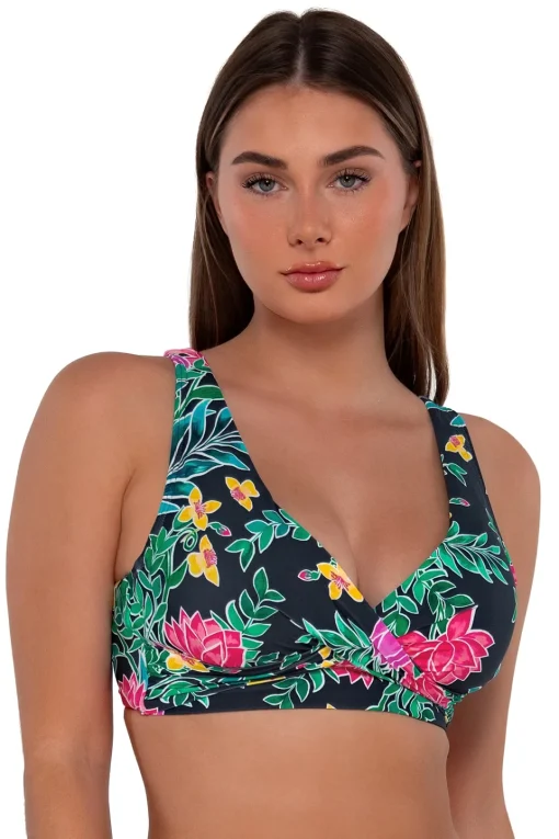 Sunsets Twilight Blooms Elsie Top< Plus Size | Underwire