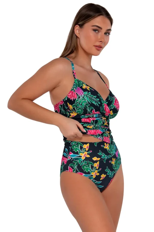 Sunsets Twilight Blooms Serena Tankini Top< Plus Size | Underwire