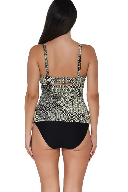 Sunsets Venice Seagrass Texture Zuri V-Wire Tankini Top< Plus Size | Underwire