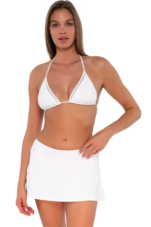 Sunsets White Lily Sporty Swim Skirt< Swim Skirts